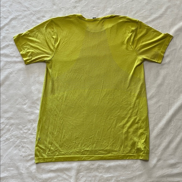 Lululemon Athletica Yellow Mesh Tee - Picture 4 of 7